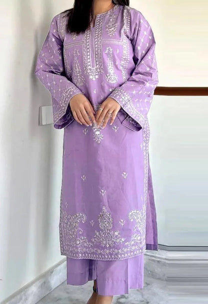 2 Pcs Women's Unstitched Embroidered Suit
